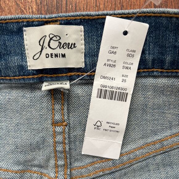 J.Crew Mid Rise Denim Short with Raw Hem - Size 25 - Picture 4 of 6